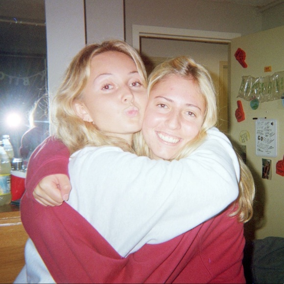 Meet your Posher, Emma - Picture 1 of 1